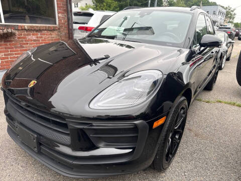 2022 Porsche Macan