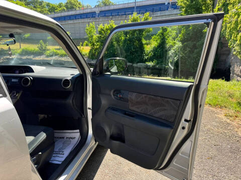 2013 Scion xB