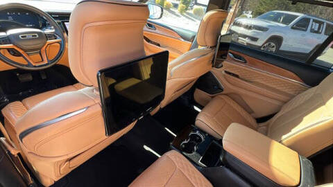 2024 Jeep Grand Cherokee L Summit Reserve