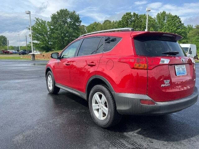 2013 Toyota RAV4 10