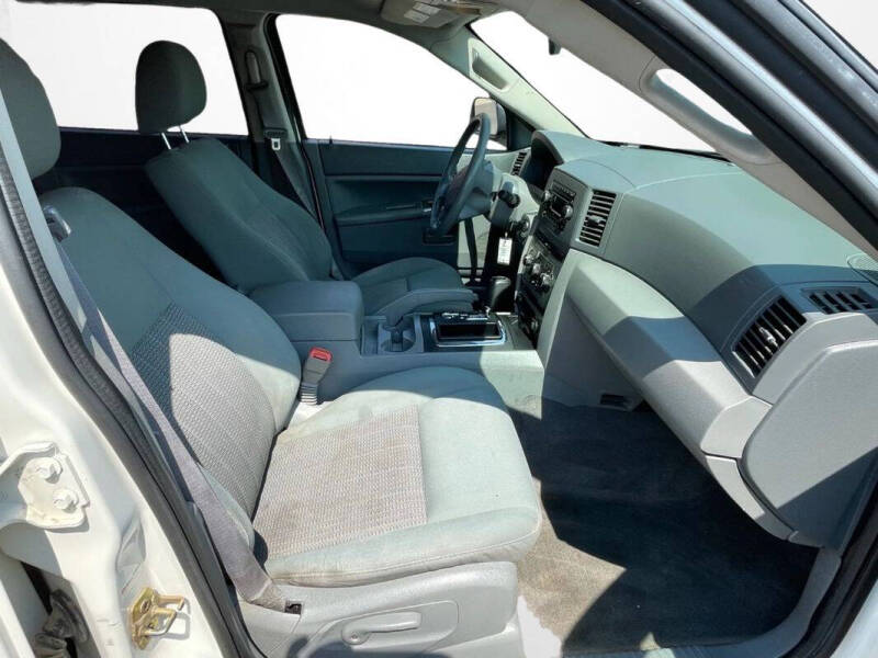 2007 Jeep Grand Cherokee Laredo