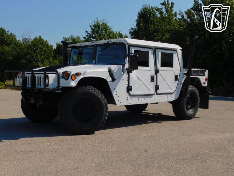 2008 AM General Hummer
