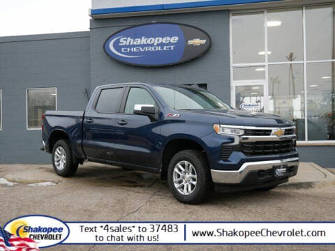 2022 Chevrolet Silverado 1500 for sale at SHAKOPEE CHEVROLET in Shakopee MN