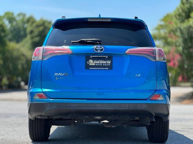 ToyotaRAV46