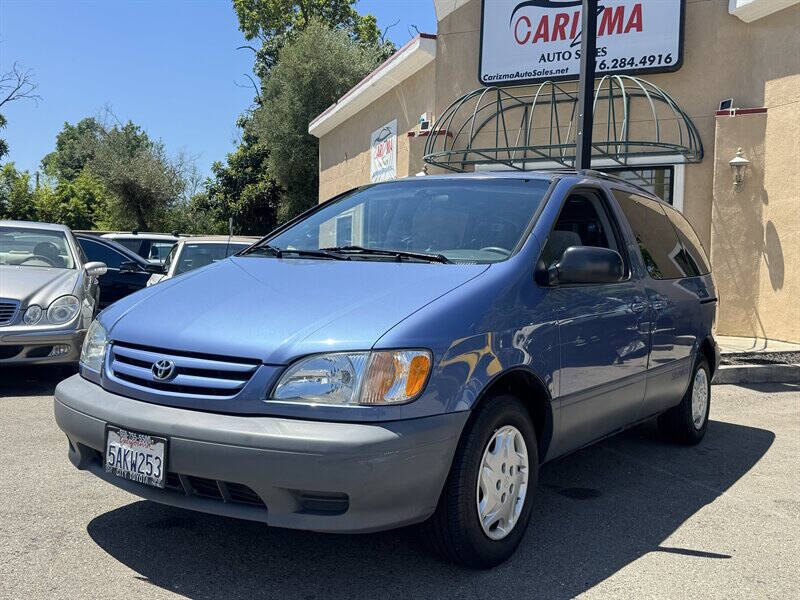 2003 Toyota Sienna CE