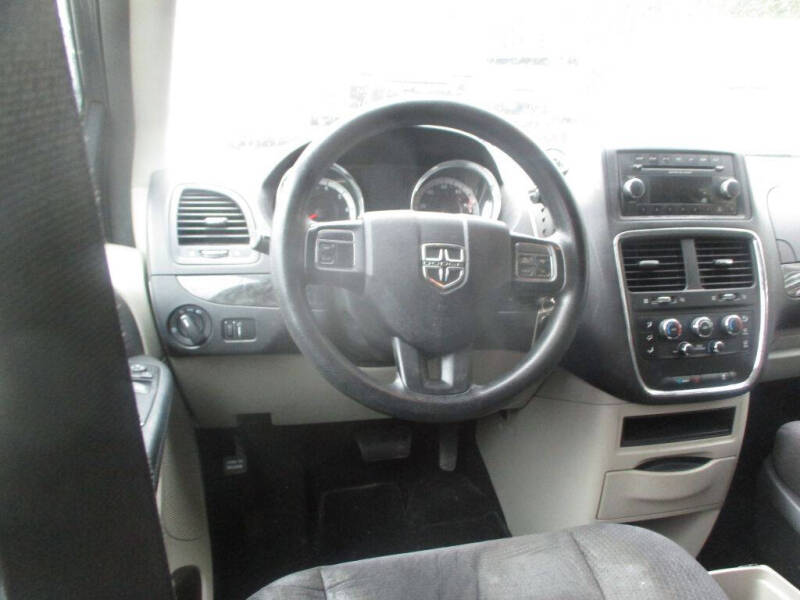2014 Dodge Grand Caravan SE