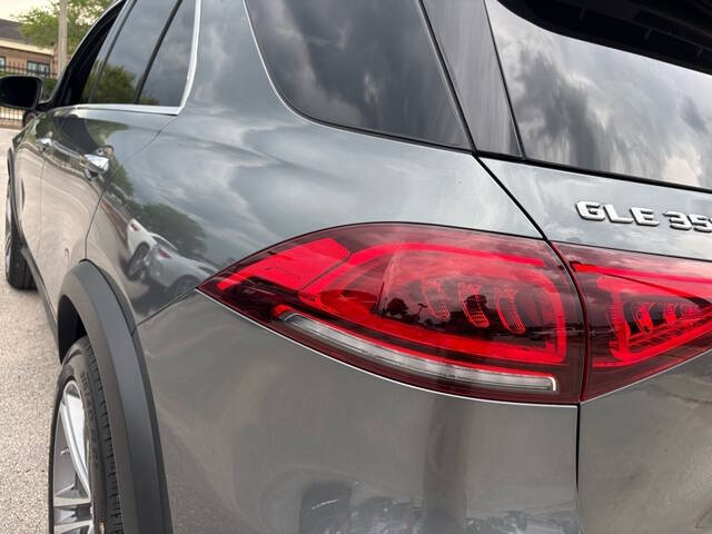 2022 Mercedes-Benz GLE 9