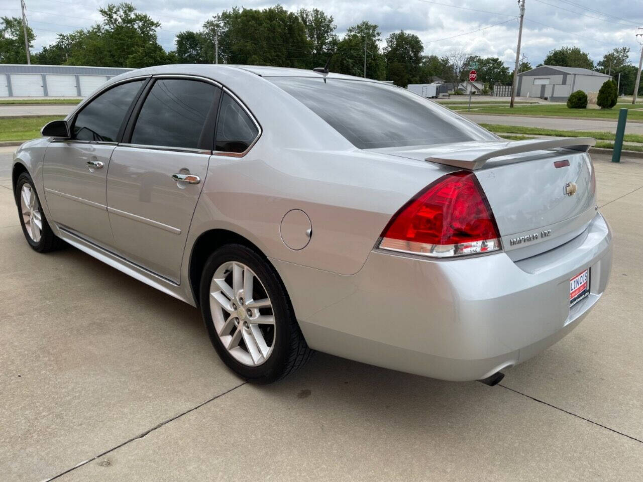 2014 Chevrolet Impala Limited for sale at Illinois Auto Wholesalers in Tolono, IL