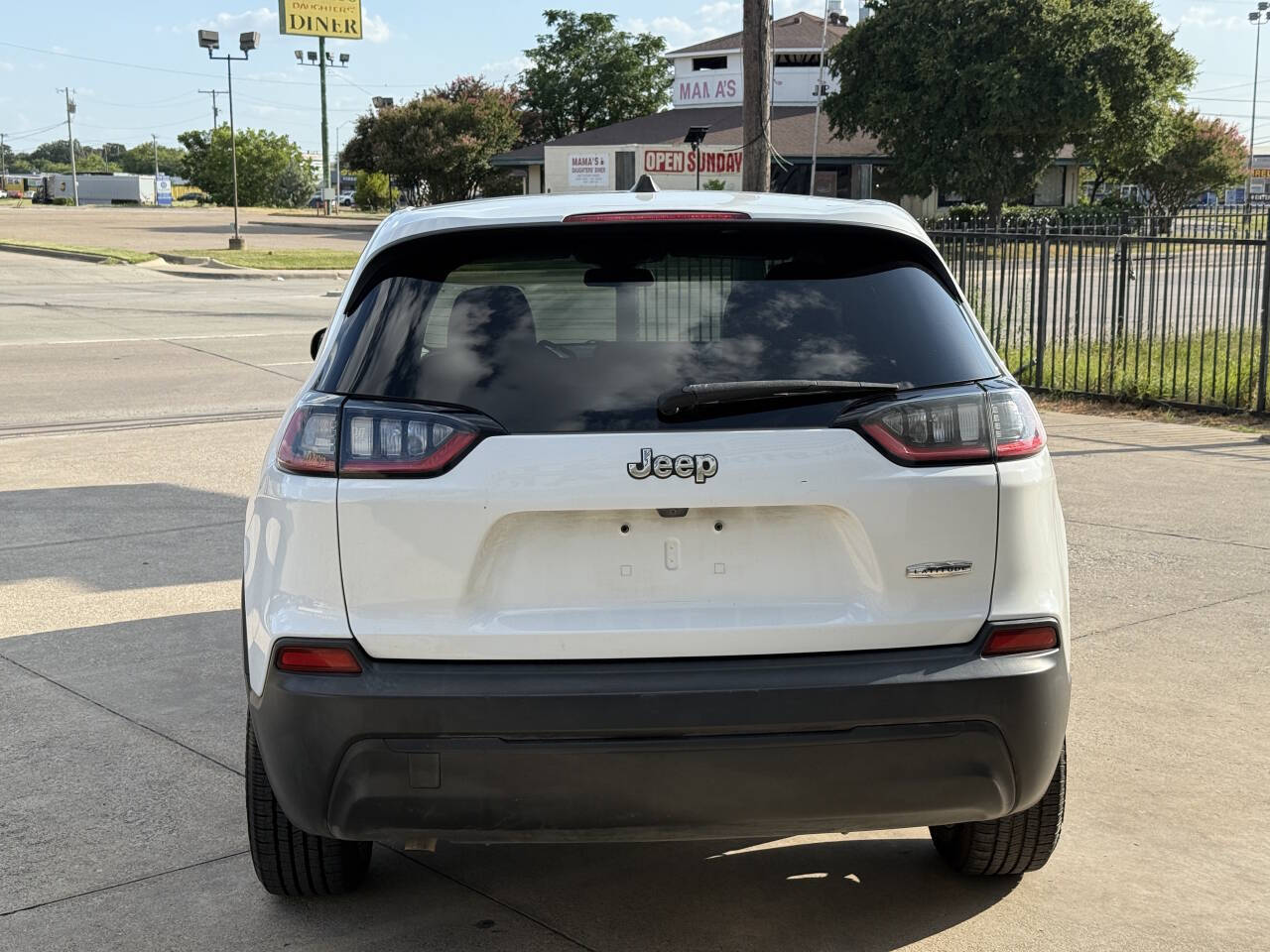 View vehicle photo 7