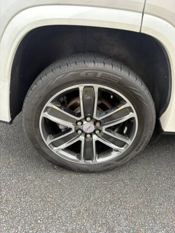 2018 GMC Acadia Denali