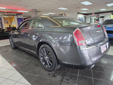 2013 Chrysler 300