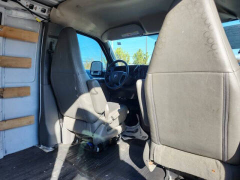 2018 GMC Savana 2500