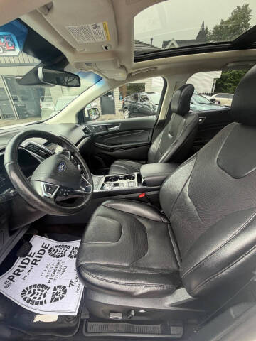2019 Ford Edge Titanium
