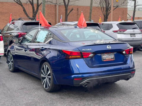 2022 Nissan Altima 2.5 SR