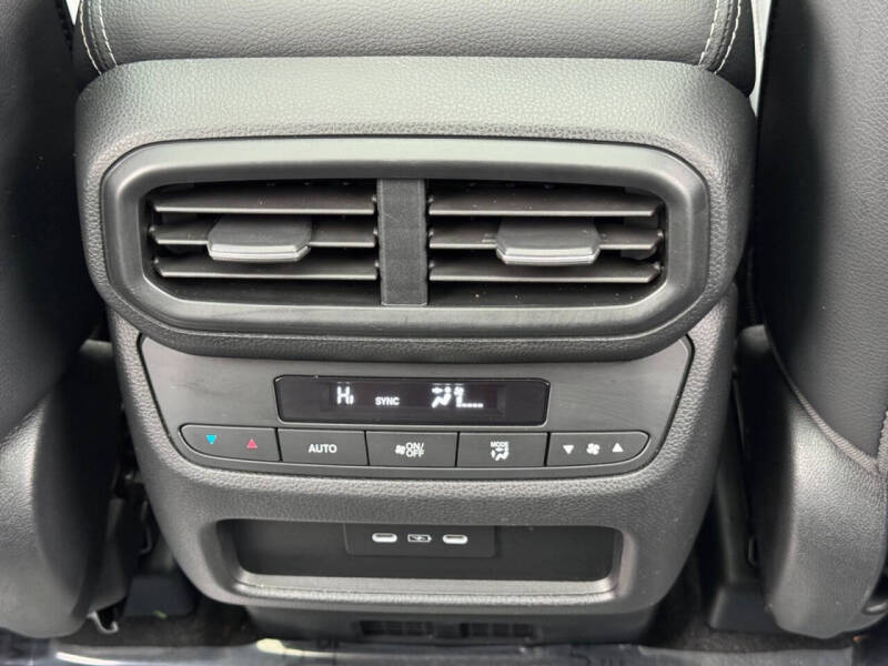 2024 Honda Pilot Touring