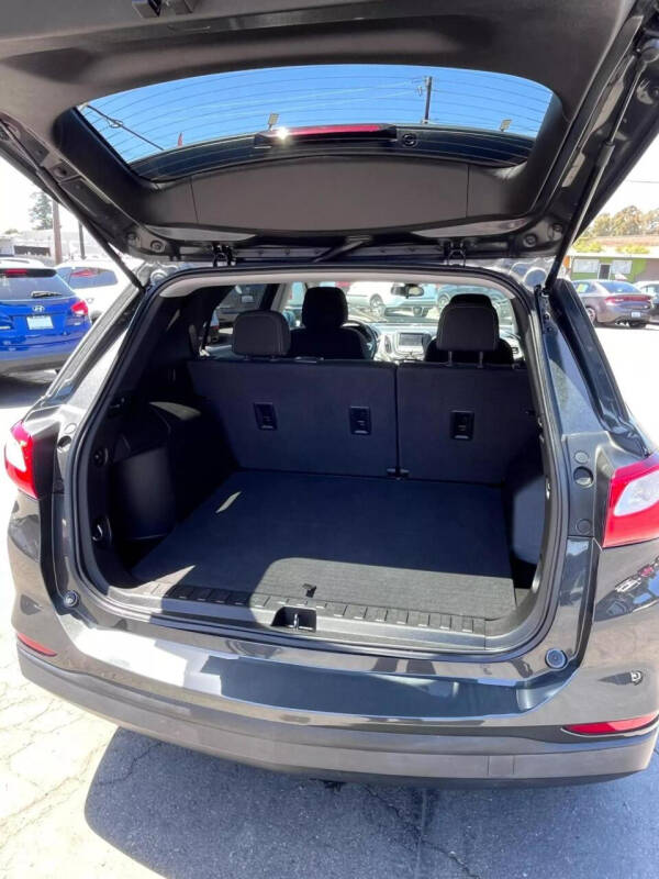 2021 Chevrolet Equinox LS