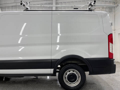 2022 Ford Transit 250