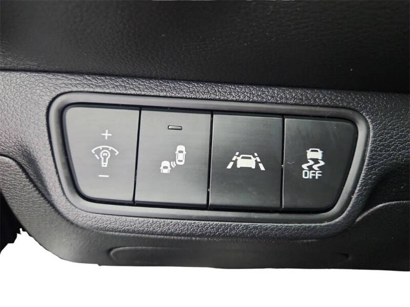 2020 Kia Forte GT Line