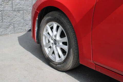 2016 Mazda MAZDA3 i Touring