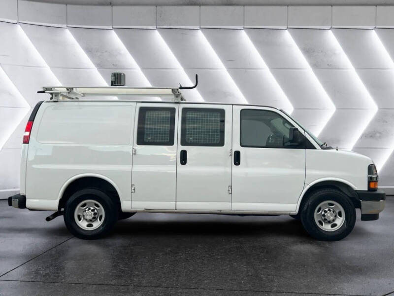 2019 Chevrolet Express 2500