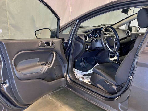 2016 Ford Fiesta SE