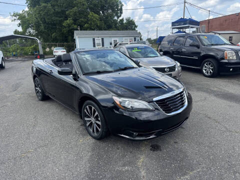 2013 Chrysler 200 S