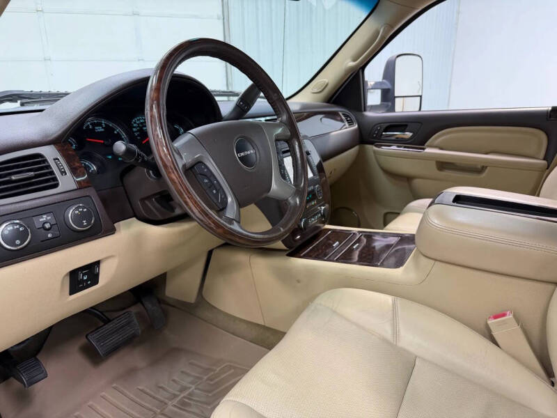 2014 GMC Sierra 2500HD Denali