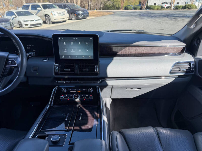 2018 Lincoln Navigator Select