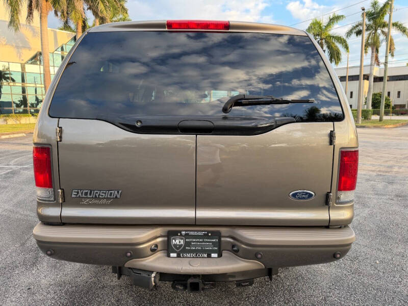 2005 Ford Excursion Limited
