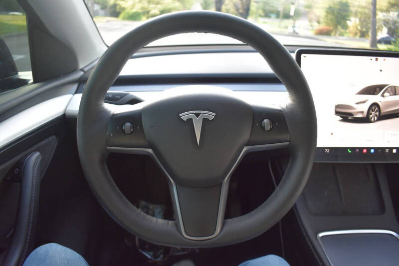 2023 Tesla Model Y Long Range - Photo 25