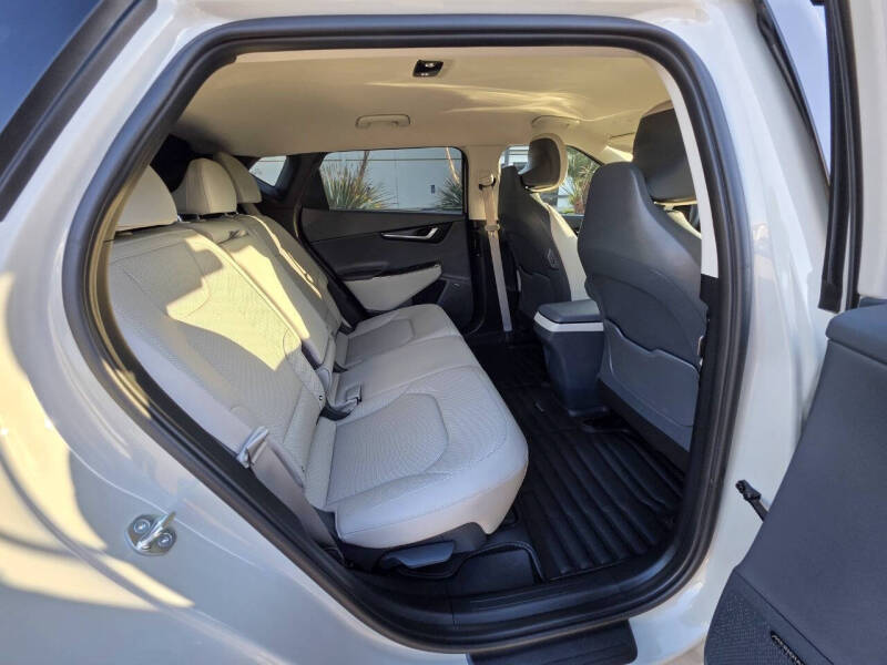 2023 Kia EV6 Wind