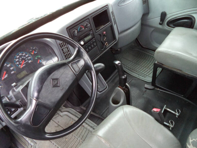 2005 International DuraStar 4200