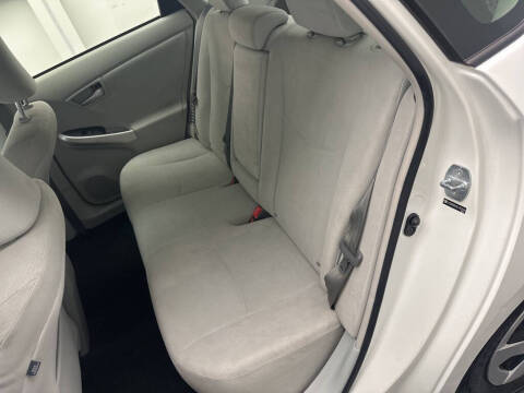 2012 Toyota Prius Two