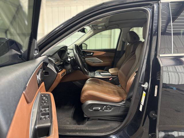 2022 Acura MDX w/Tech