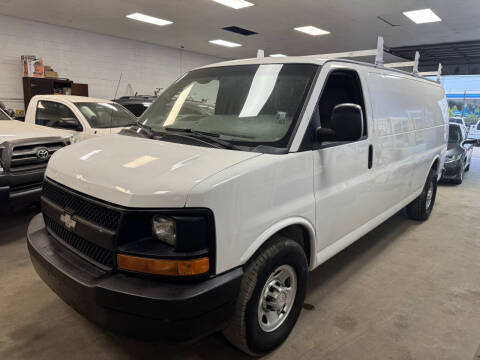 2017 Chevrolet Express 2500
