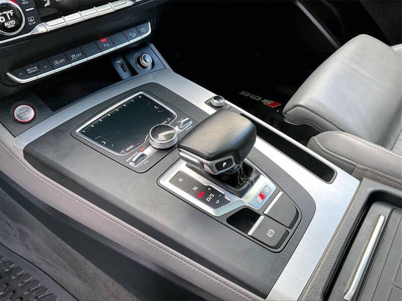 2019 Audi SQ5 3.0T quattro Premium Plus