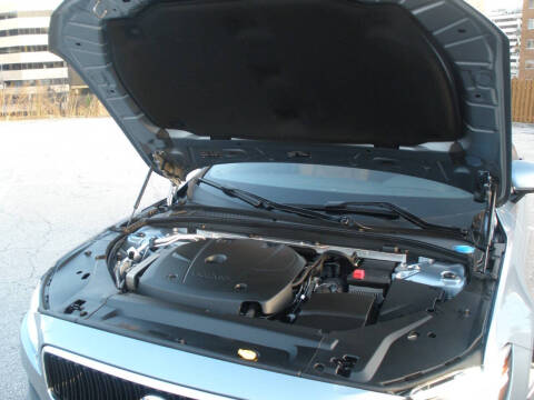 2018 Volvo S90 T5 Momentum