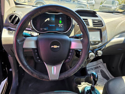 2016 Chevrolet Spark EV 2LT