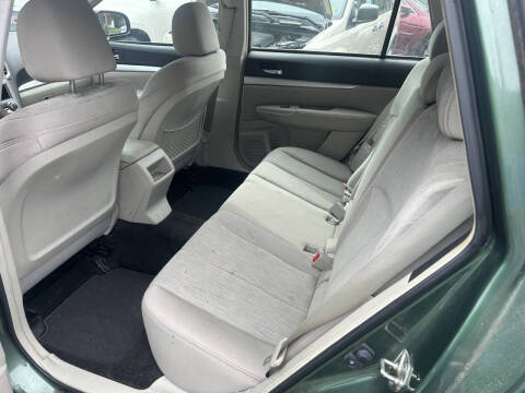 2014 Subaru Outback 2.5i