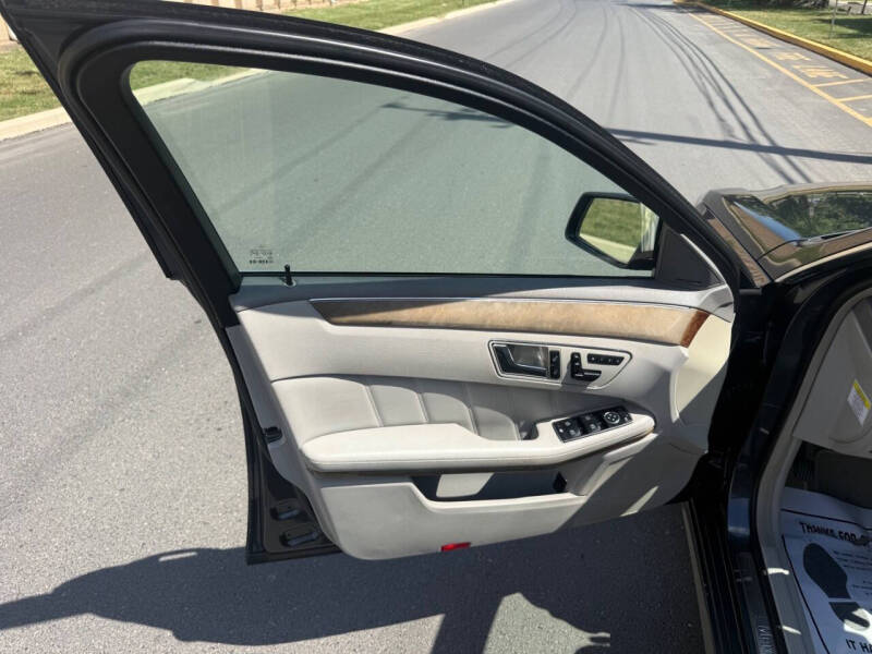 2011 Mercedes-Benz E-Class E 350 Luxury 4MATIC