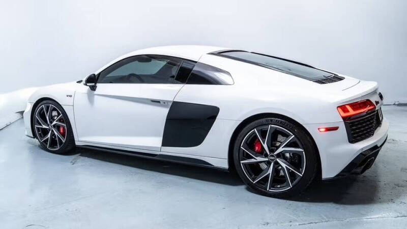 2022 Audi R8 5.2 V10 performance