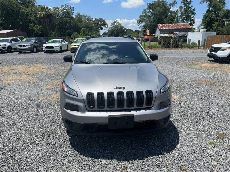 2016 Jeep Cherokee Sport