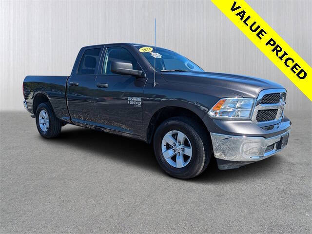 2024 RAM 1500 Classic SLT