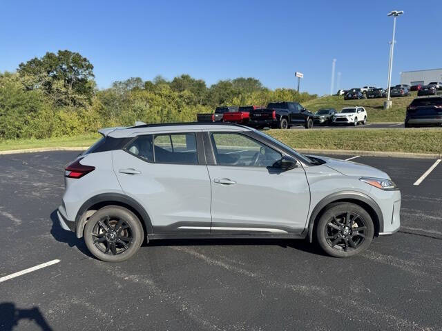 2024 Nissan Kicks SR