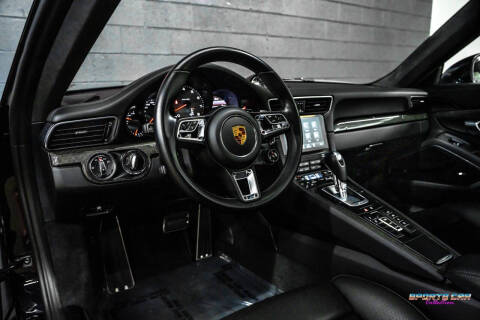 2017 Porsche 911 Carrera 4S