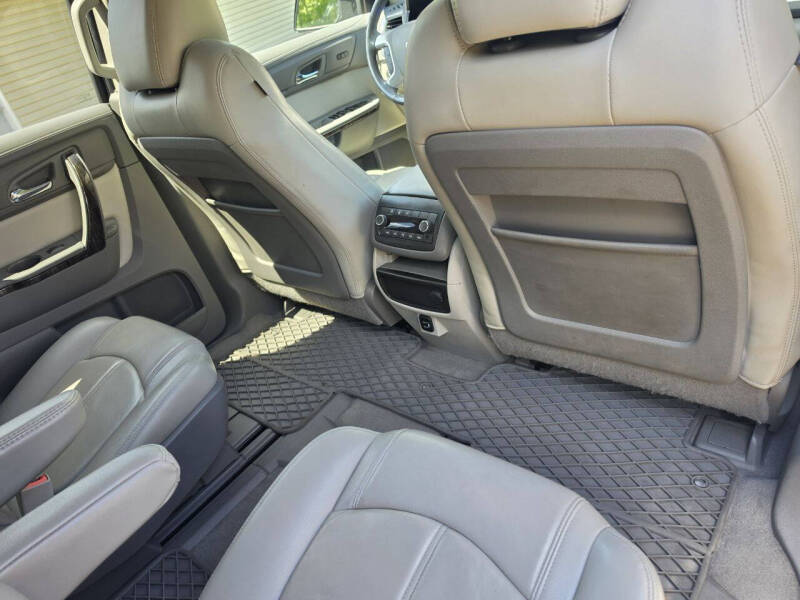 2017 GMC Acadia Limited