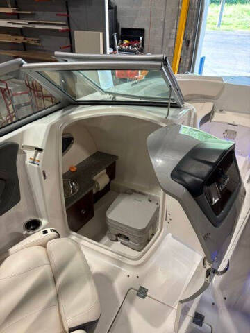2018 Chaparral 244