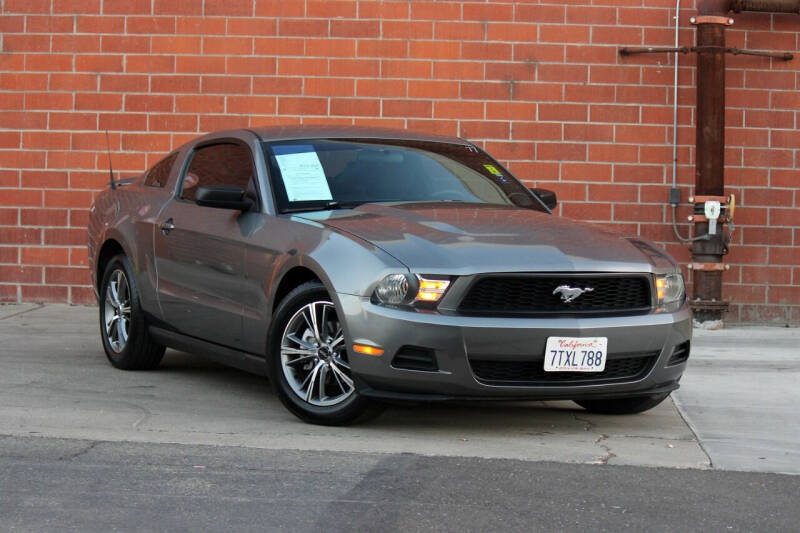 2010 Ford Mustang V6 Premium