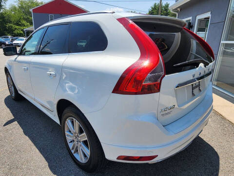 2016 Volvo XC60 T6 Drive-E