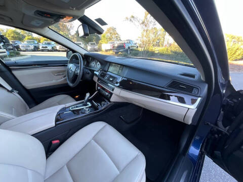 2011 BMW 5 Series 528i